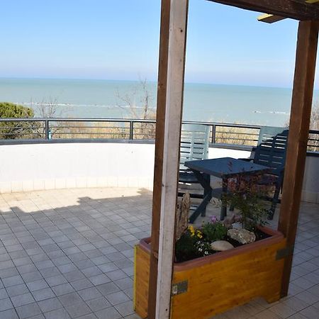La Scogliera B&B 산비토키에티노 외부 사진
