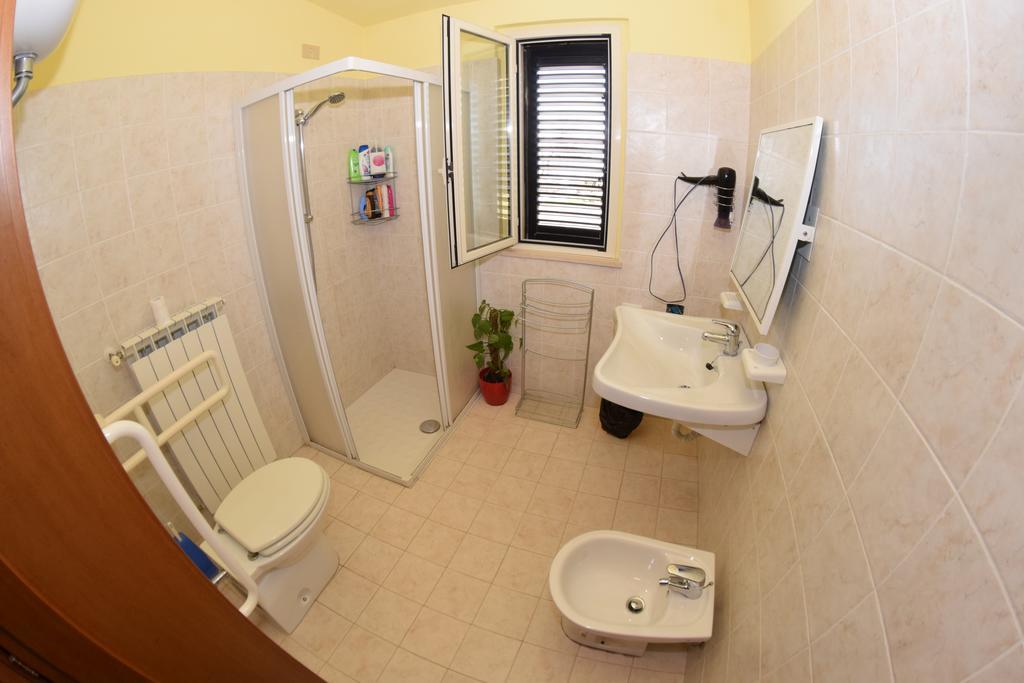 La Scogliera B&B 산비토키에티노 외부 사진